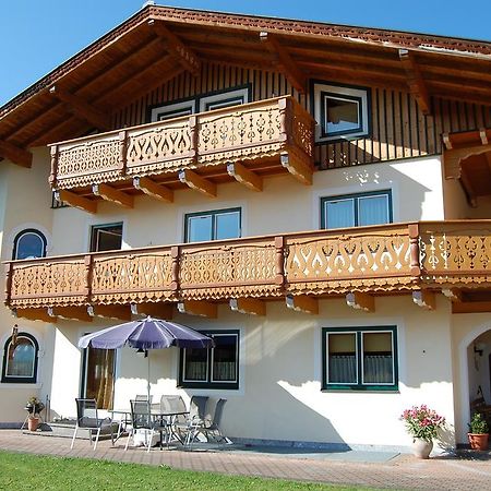 Landhaus Brugger Daire Saalfelden Oda fotoğraf