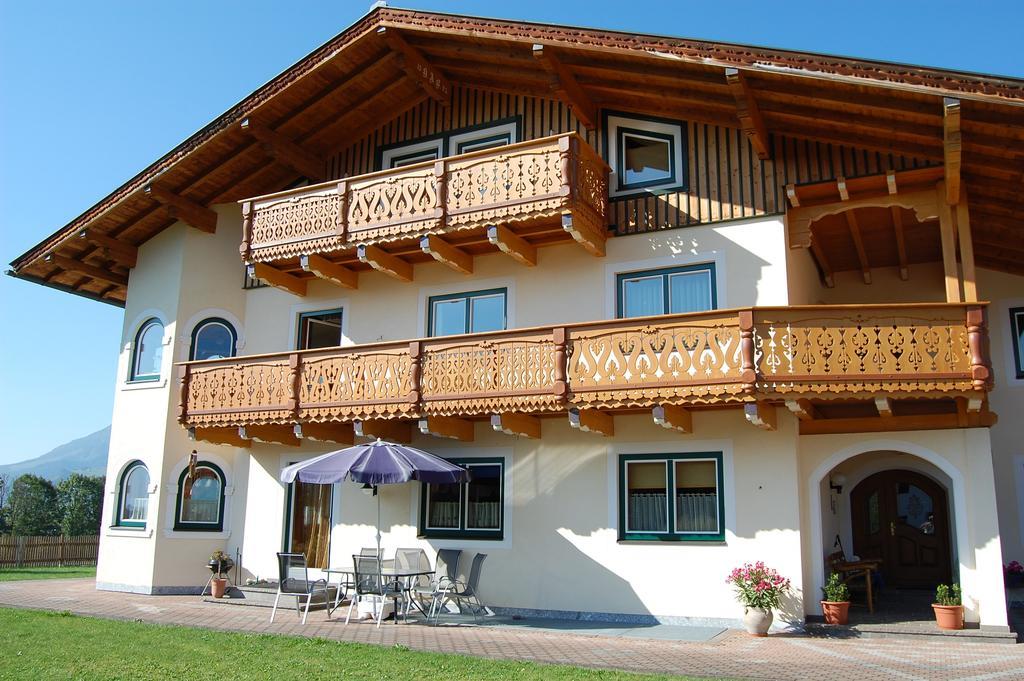 Landhaus Brugger Daire Saalfelden Oda fotoğraf